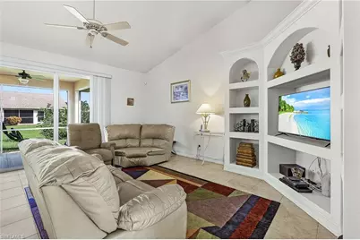 217 SW 43rd Ter, Cape Coral, FL 33914 - Photo 4