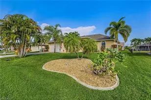 217 SW 43rd Terrace, Cape Coral, FL 33914 - Photo 22