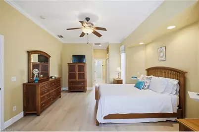622 SE 8th Pl, Cape Coral, FL 33990 - Photo 24