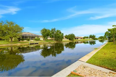 622 SE 8th Pl, Cape Coral, FL 33990 - Photo 36