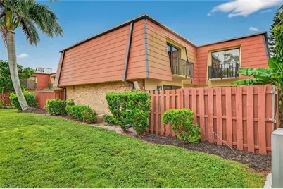 1544 Park Meadows Dr #4, Fort Myers, FL 33907 - Photo 2