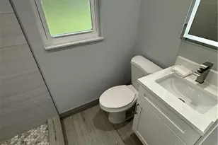 1292 Thompson St, North Fort Myers, FL 33903 - Photo 10