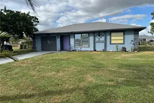 1941 NE 14th St, Cape Coral, FL 33909 - Photo 44