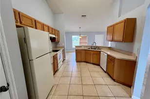 18231 Beauty Berry Ct, Lehigh Acres, FL 33972 - Photo 10