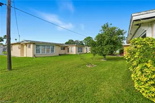 2210 Orchid Rd E, Lehigh Acres, FL 33936 - Photo 16