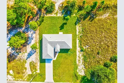 945 Memphis Ave S, Lehigh Acres, FL 33974 - Photo 36