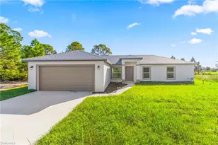 945 Memphis Ave S, Lehigh Acres, FL 33974 - Photo 2