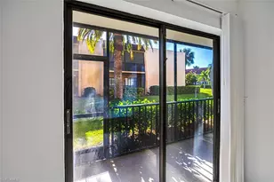 12471 McGregor Blvd, Fort Myers, FL 33919 - Photo 18