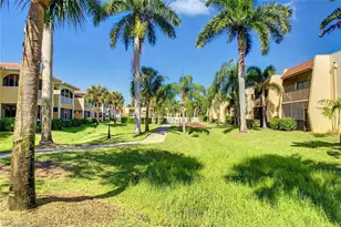 12471 McGregor Blvd, Fort Myers, FL 33919 - Photo 38