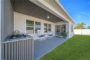 221 SW 21st Terrace, Cape Coral, FL 33991 - Photo 12