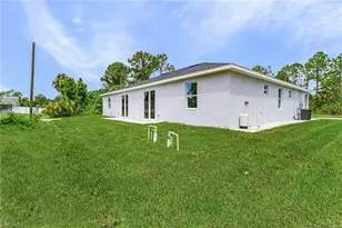 913 East 12th Street, Lehigh Acres, FL 33972 - Photo 20