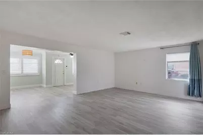 5573 Trellis Ln, Fort Myers, FL 33919 - Photo 6