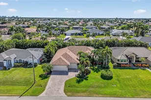 2614 SW 37th St, Cape Coral, FL 33914 - Photo 2