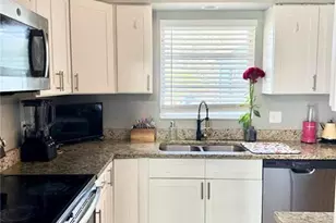 2354 Gorham Ave, Fort Myers, FL 33907 - Photo 10