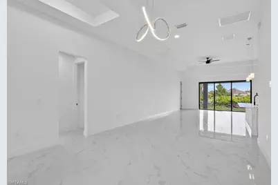 238 Narcissus Ave S, Lehigh Acres, FL 33974 - Photo 4