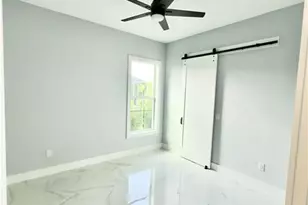 329 NE 6th St, Cape Coral, FL 33909 - Photo 22