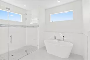 630 NW 7th Pl, Cape Coral, FL 33993 - Photo 18