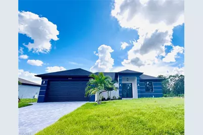 2619 44th St W, Lehigh Acres, FL 33971 - Photo 2