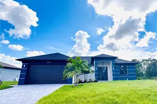 2619 44th St W, Lehigh Acres, FL 33971 - Photo 2