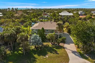 673 E Rocks Dr, Sanibel, FL 33957 - Photo 36