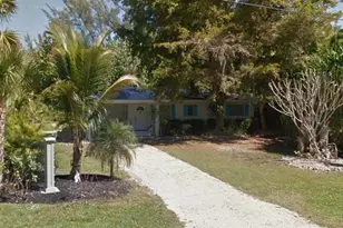 1906 Ibis Ln, Sanibel, FL 33957 - Photo 2