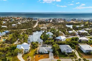 486 Lake Murex Cir, Sanibel, FL 33957 - Photo 2