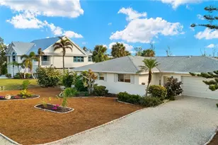 486 Lake Murex Cir, Sanibel, FL 33957 - Photo 28