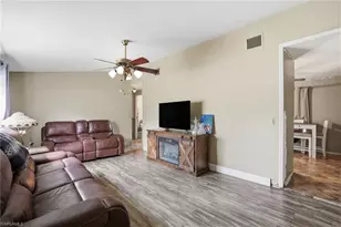 868 Avalon Ave, Labelle, FL 33935 - Photo 4