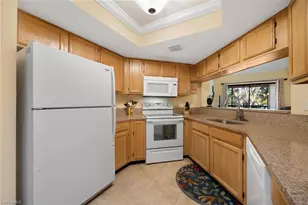 9627 Eaton Gardens Ln, Fort Myers, FL 33919 - Photo 8