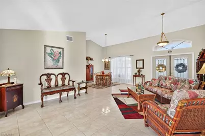 1140 SW 45th Ter, Cape Coral, FL 33914 - Photo 4