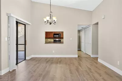 5490 Governors Dr, Fort Myers, FL 33907 - Photo 10