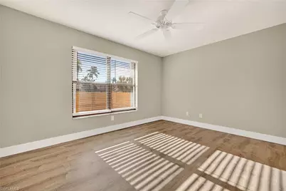 5490 Governors Dr, Fort Myers, FL 33907 - Photo 22
