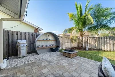 9802 Wildginger Dr, Fort Myers, FL 33919 - Photo 26