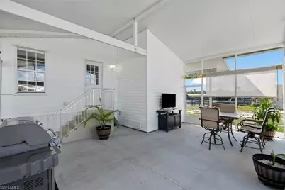 39 Channel Ln, Fort Myers, FL 33905 - Photo 10