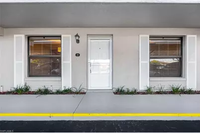 912 SW 48th Ter #108, Cape Coral, FL 33914 - Photo 4