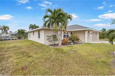 2540 Shelby Pkwy, Cape Coral, FL 33904 - Photo 2