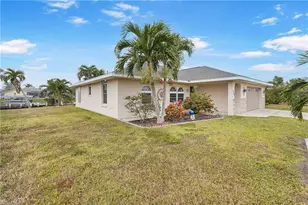 2540 Shelby Pkwy, Cape Coral, FL 33904 - Photo 2