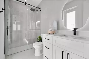 2601 44th St SW, Lehigh Acres, FL 33976 - Photo 22