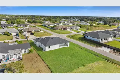 2601 44th St SW, Lehigh Acres, FL 33976 - Photo 34