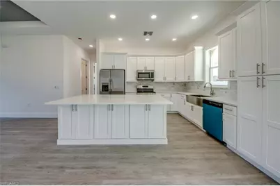 1720 SW 3rd St, Cape Coral, FL 33991 - Photo 20