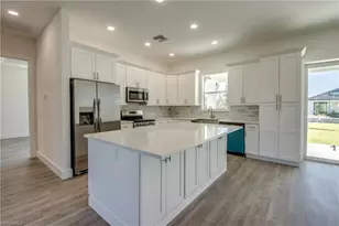 1720 SW 3rd St, Cape Coral, FL 33991 - Photo 22