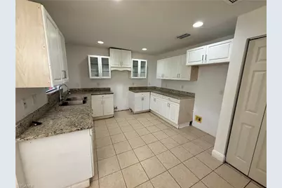 3401 25th St SW, Lehigh Acres, FL 33976 - Photo 4