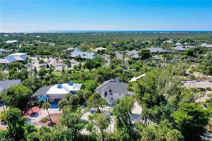 2011 Mitzi Ln, Sanibel, FL 33957 - Photo 40