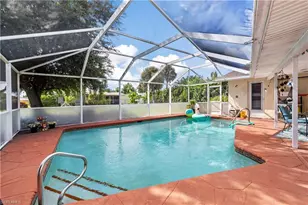1120 SE 29th Terrace, Cape Coral, FL 33904 - Photo 10