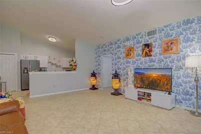 1050 Hancock Creek South Blvd #203, Cape Coral, FL 33909 - Photo 6