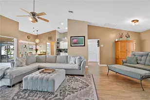 412 SE 13th Ave, Cape Coral, FL 33990 - Photo 8