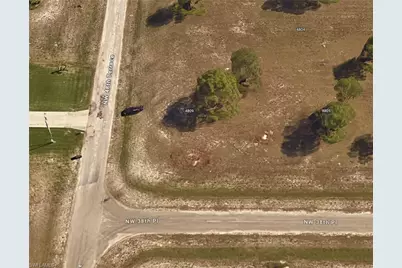 4809 NW 38th Pl, Cape Coral, FL 33993 - Photo 4