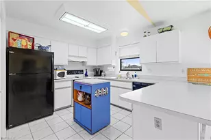 2831 Janet St, Matlacha, FL 33993 - Photo 12