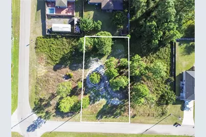 3015 32nd St SW, Lehigh Acres, FL 33976 - Photo 6