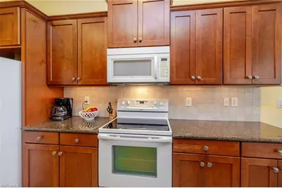 3621 Lakeview Isle Ct, Fort Myers, FL 33905 - Photo 12